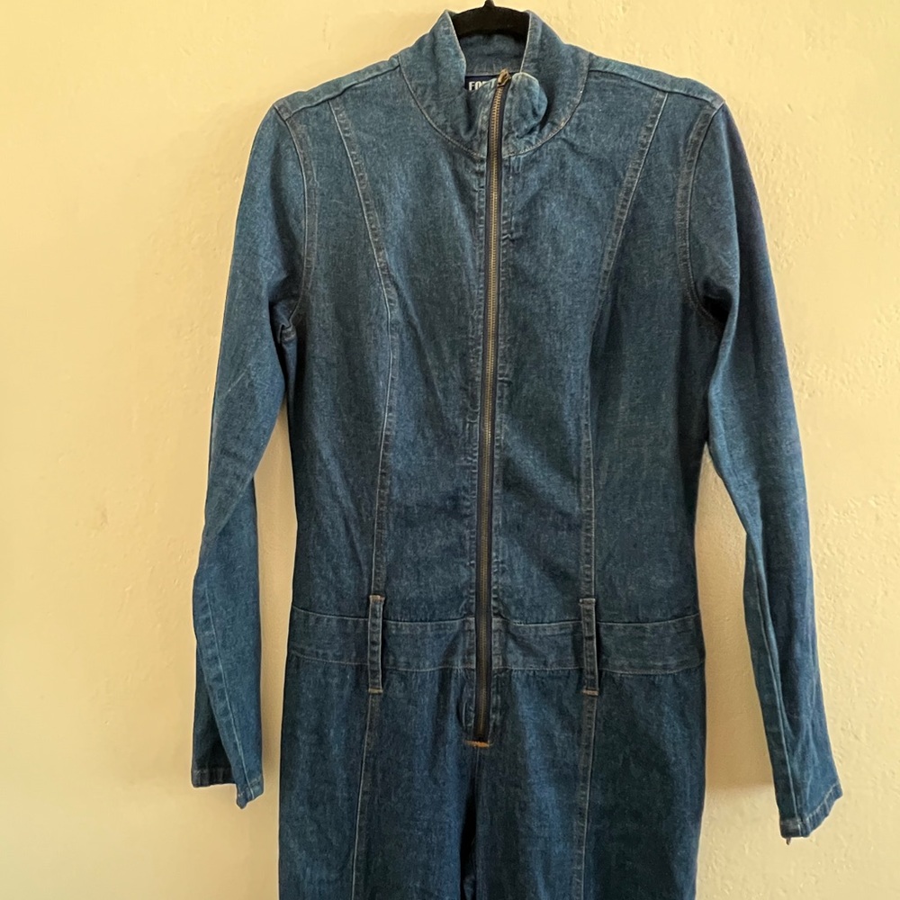 Size 6 Forenza jean jumpsuit - y2k era